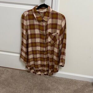Plaid Button-Up Women’s Top